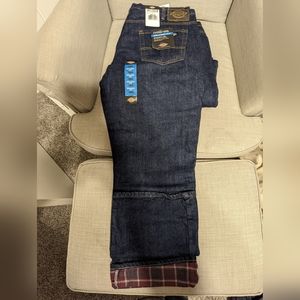 Very nice Dickies Flannel Line 5 pocket jeans includes 2 pair size 38x30